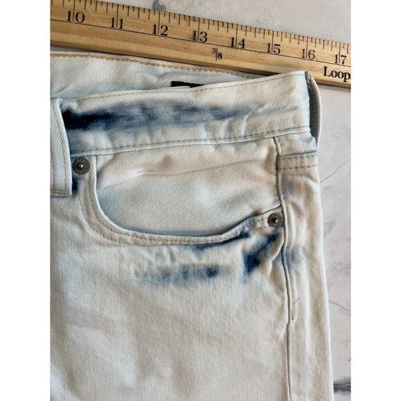 Lucky Brand The Cutoff bleached raw hem denim jeans shorts Size 6/28 - Picture 8 of 16